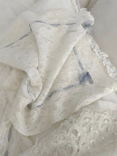 Load image into Gallery viewer, Vintage lace runner and pillow sham