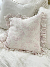 Load image into Gallery viewer, Rachel Ashwell couture linen throw pillow