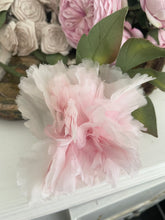 Load image into Gallery viewer, Beautiful rare, pink vintage millinery, long stem flower ￼