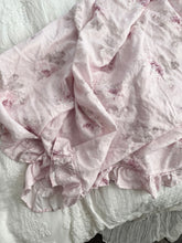 Load image into Gallery viewer, Handmade xl ruffled linen tablecloth