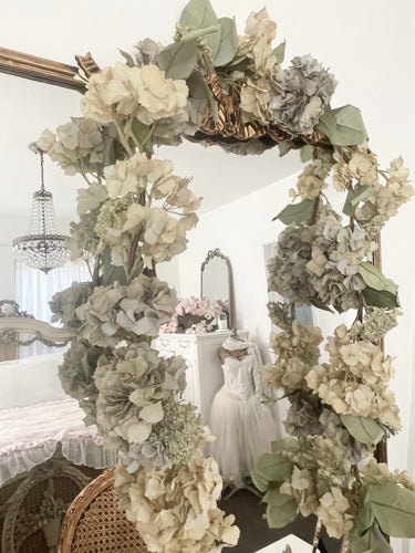 Beautiful faux hydrangea long garland