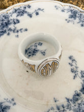 Load image into Gallery viewer, Antique napkin ring