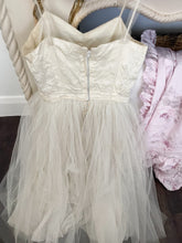 Load image into Gallery viewer, Vintage ballet tutu