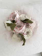 Load image into Gallery viewer, Handmade floral bouquet