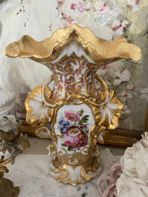 Load image into Gallery viewer, Stunning antique french old paris large vase