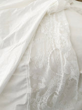 Load image into Gallery viewer, White handmade cotton poplin and French lace tablecloth