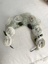 Load image into Gallery viewer, Vintage millinery ballet headdress