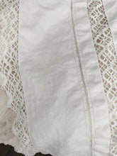 Load image into Gallery viewer, Stunning white antique linen and lace tablecloth