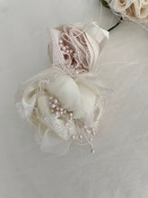 Load image into Gallery viewer, Handmade ribbonwork garland