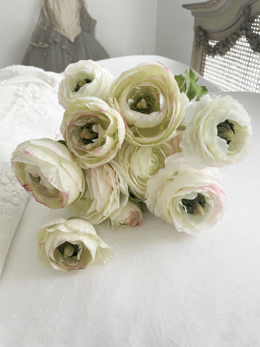Gorgeous bouquet of silk florals