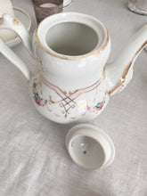 Load image into Gallery viewer, Rare antique french petite vieux Paris teapot